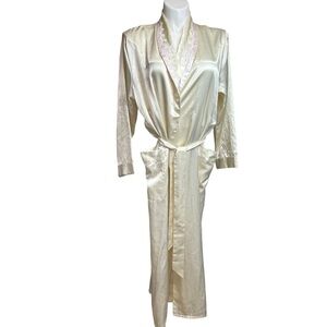 Erica Taylor Vintage Bath Robe Embroidered Satin Finish
